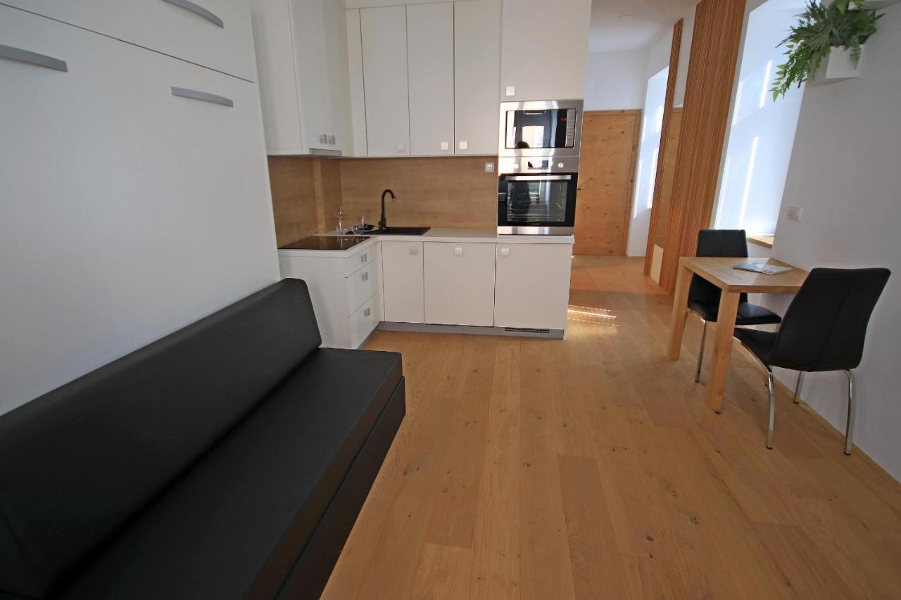 Cirus Apartments Kocevje Exterior foto